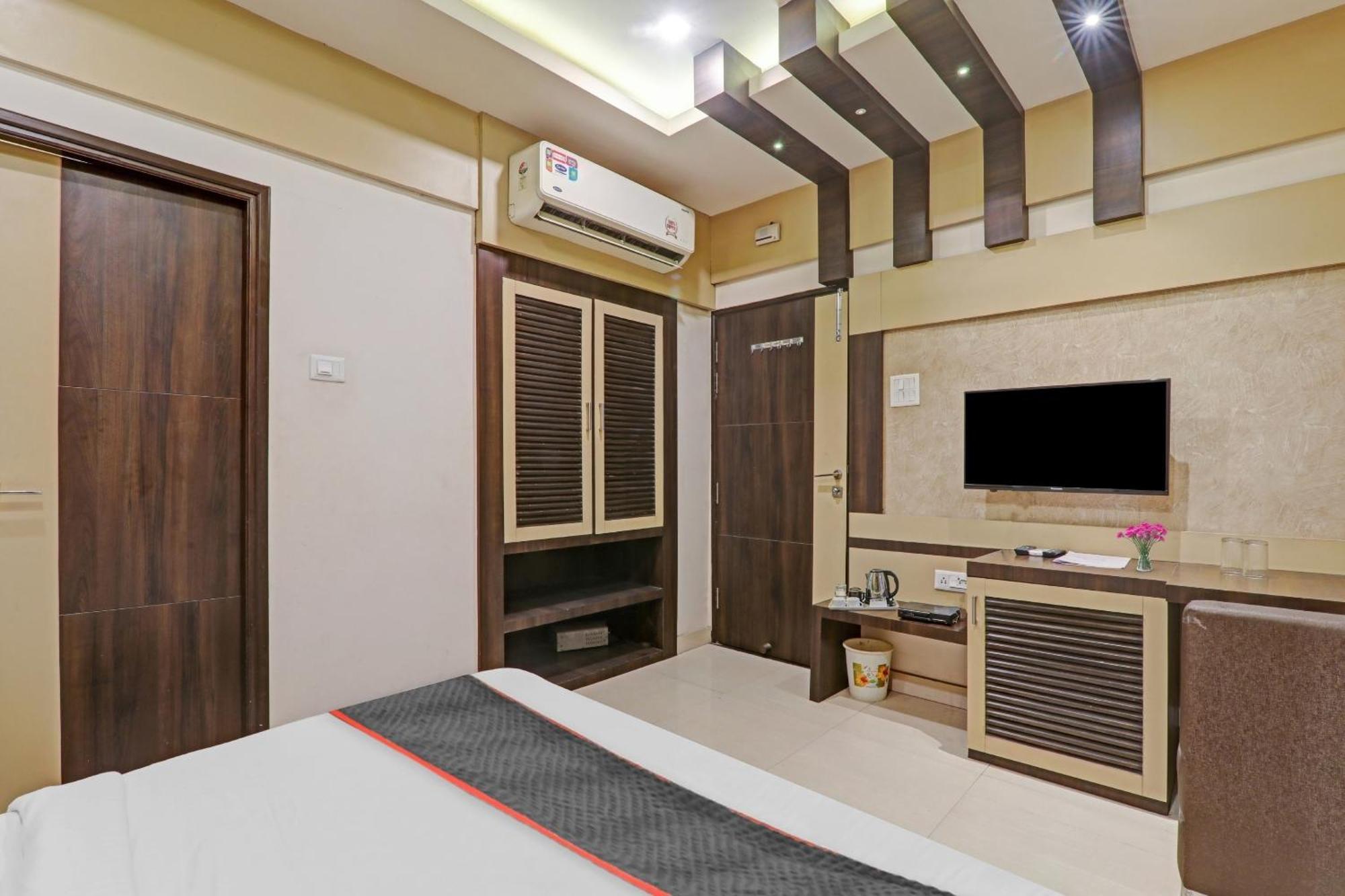 Townhouse 1182 Hotel Tirupati Galaxy Kanpur Eksteriør billede